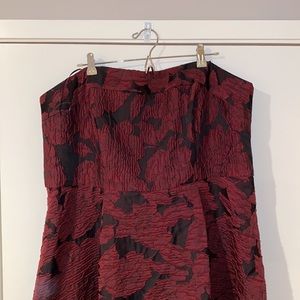 Elegant Black and Red Strapless Dress